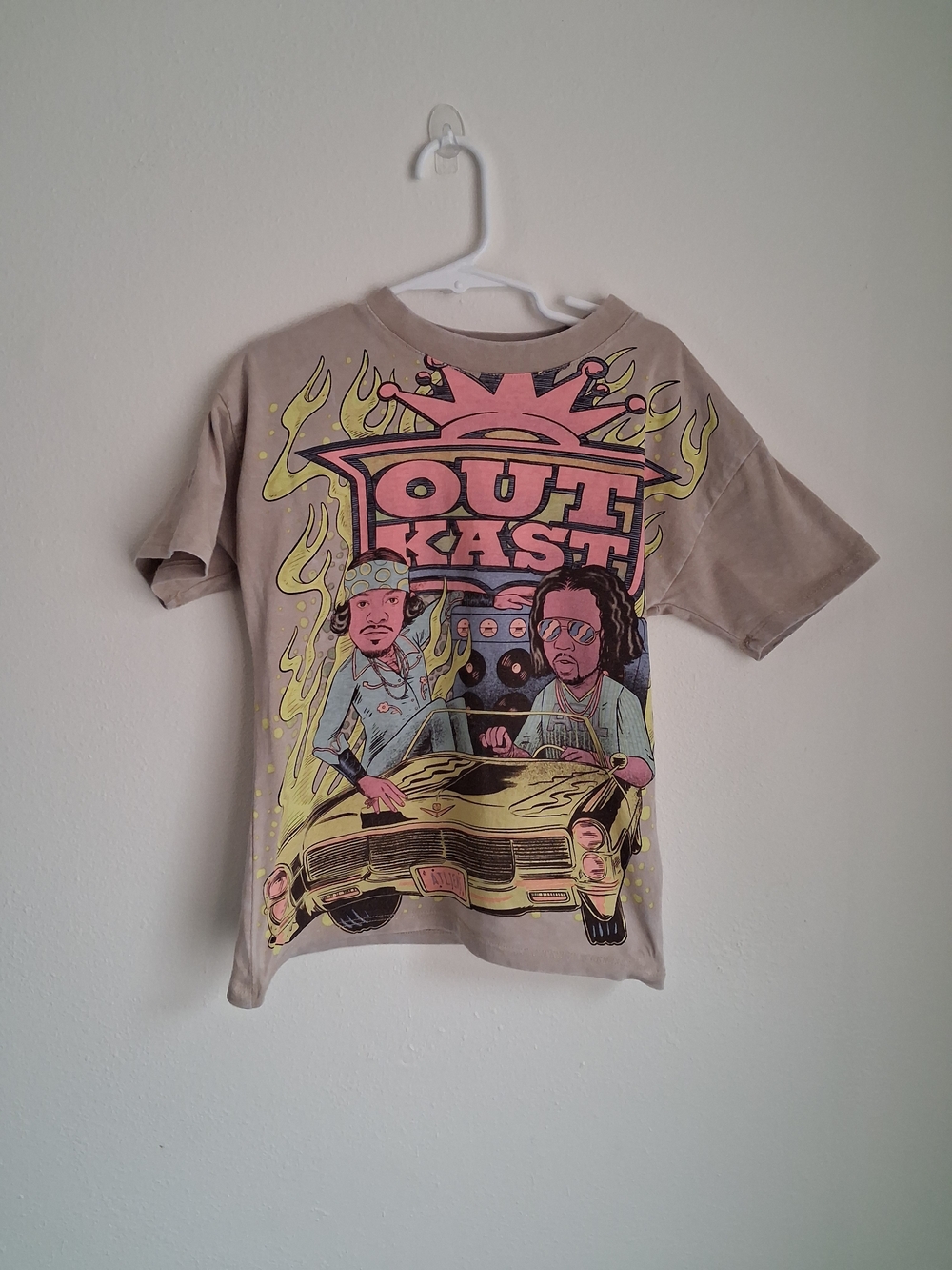 OutKast Short Sleeve Graphic Tee Boys Size 4